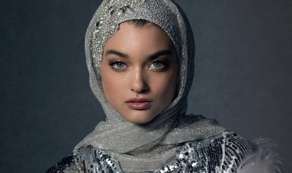 Comment porter un hijab de manière fashion ?