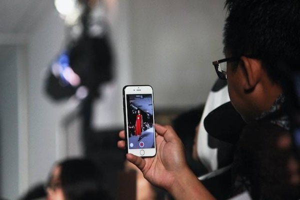 Comment repérer les tendances mode avant tout le monde ?